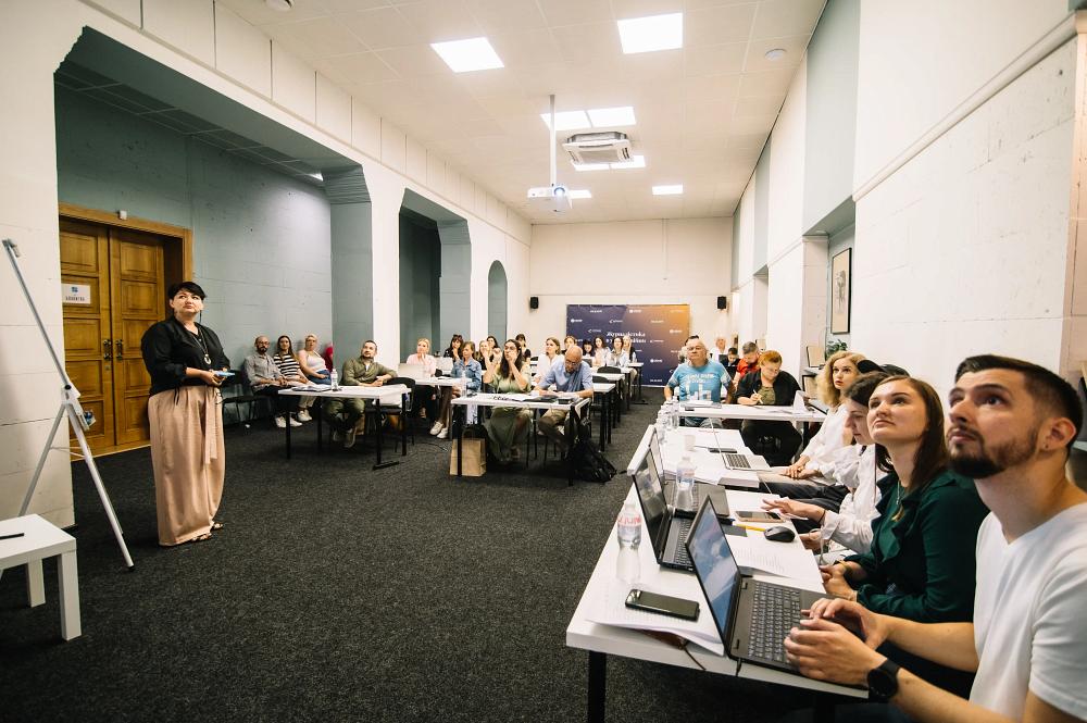 Support for Professional Journalism During War photo