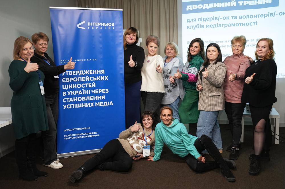 Marathon and Media Literacy Clubs  photo