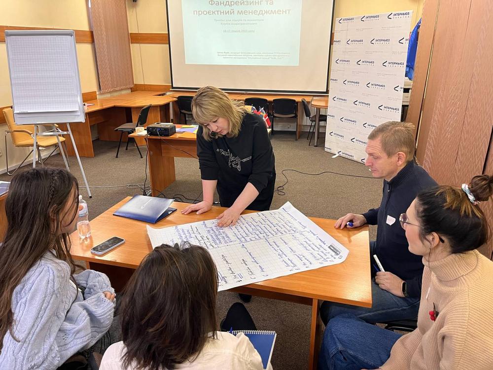 Network of media literacy clubs  photo