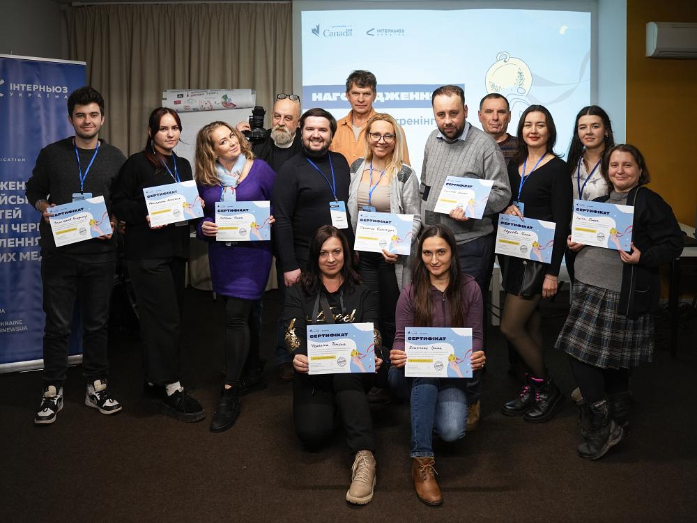 Marathon and Media Literacy Clubs  photo